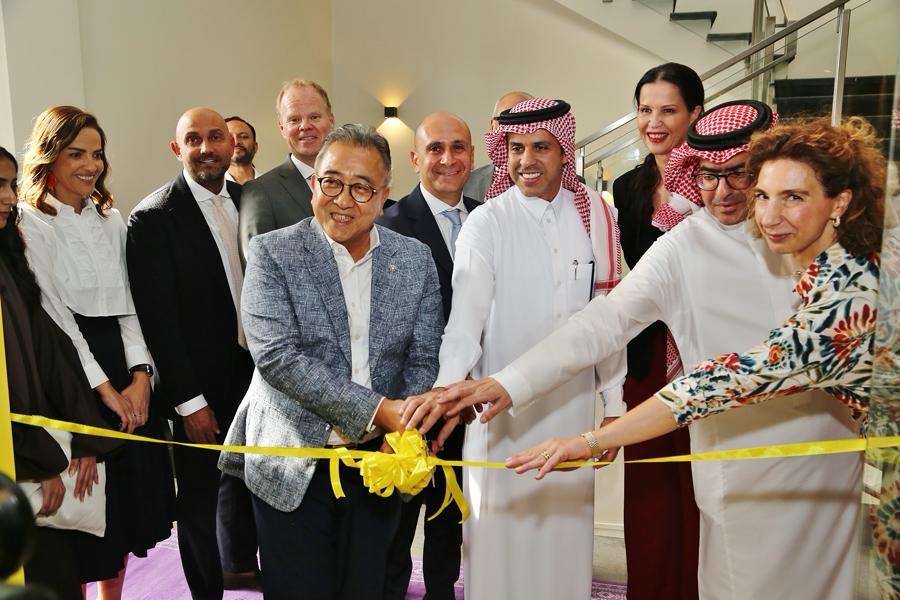 Read more about the article مجموعة بلازا بريميوم تفتتح المقر الإقليمي في الرياض احتفالاً بمرور 10 سنوات من النجاح في المملكة العربية السعودية