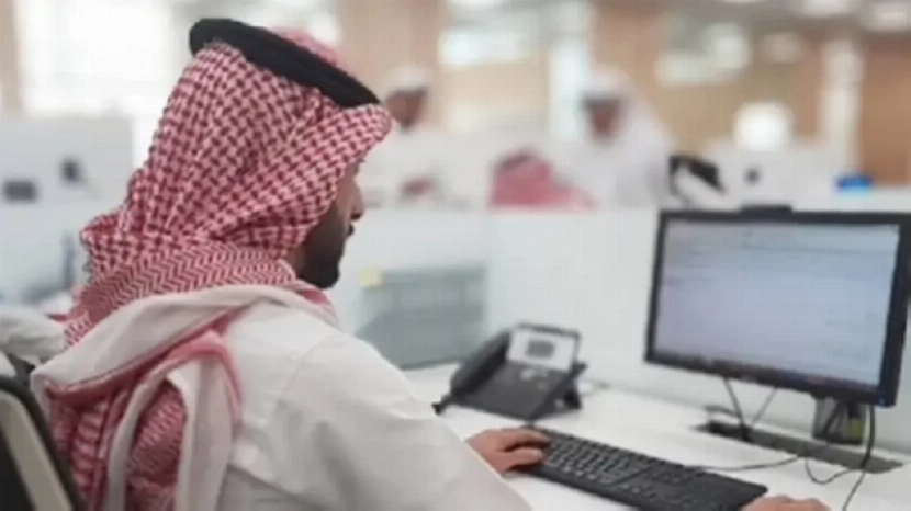 Read more about the article «فيتش»: زيادة التوظيف 17% في السعودية ورواتب 100 ألف لمديري الموارد والتشغيل