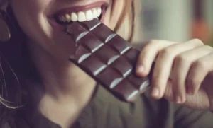 تخلّص من التوتر قبل النوم بهذه الأطعمة