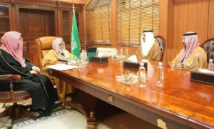مفتي عام المملكة يستقبل الرئيس التنفيذي للهيئة الملكية لمدينة مكة المكرمة والمشاعر المقدسة