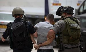 الاحتلال الإسرائيلي يعتقل 22 فلسطينيًا وينفذ عمليات هدم بالضفة